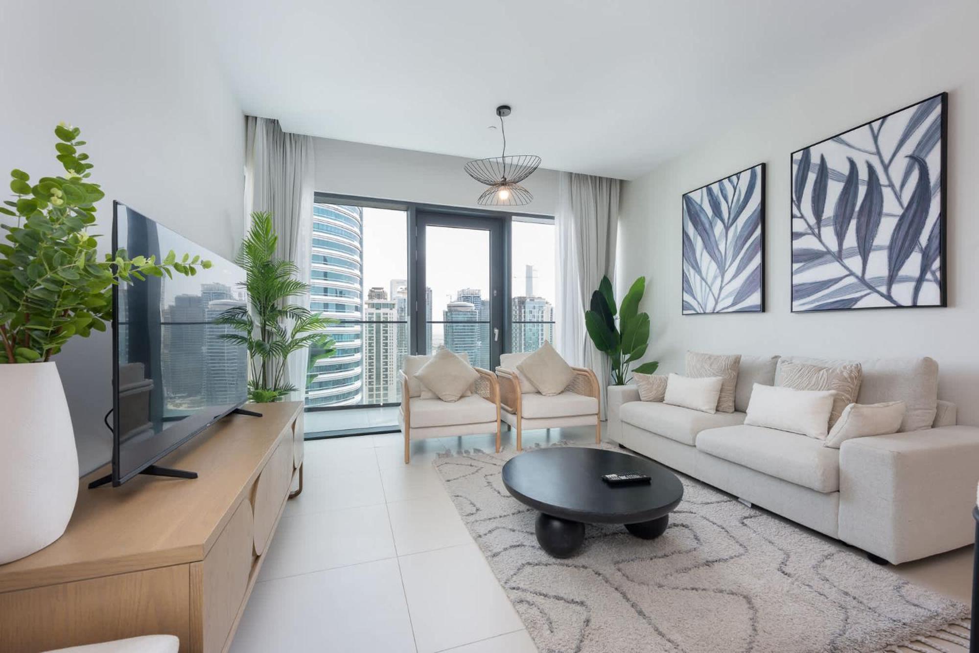 Spacious Cozy 2-bedroom In Marina * Dubai