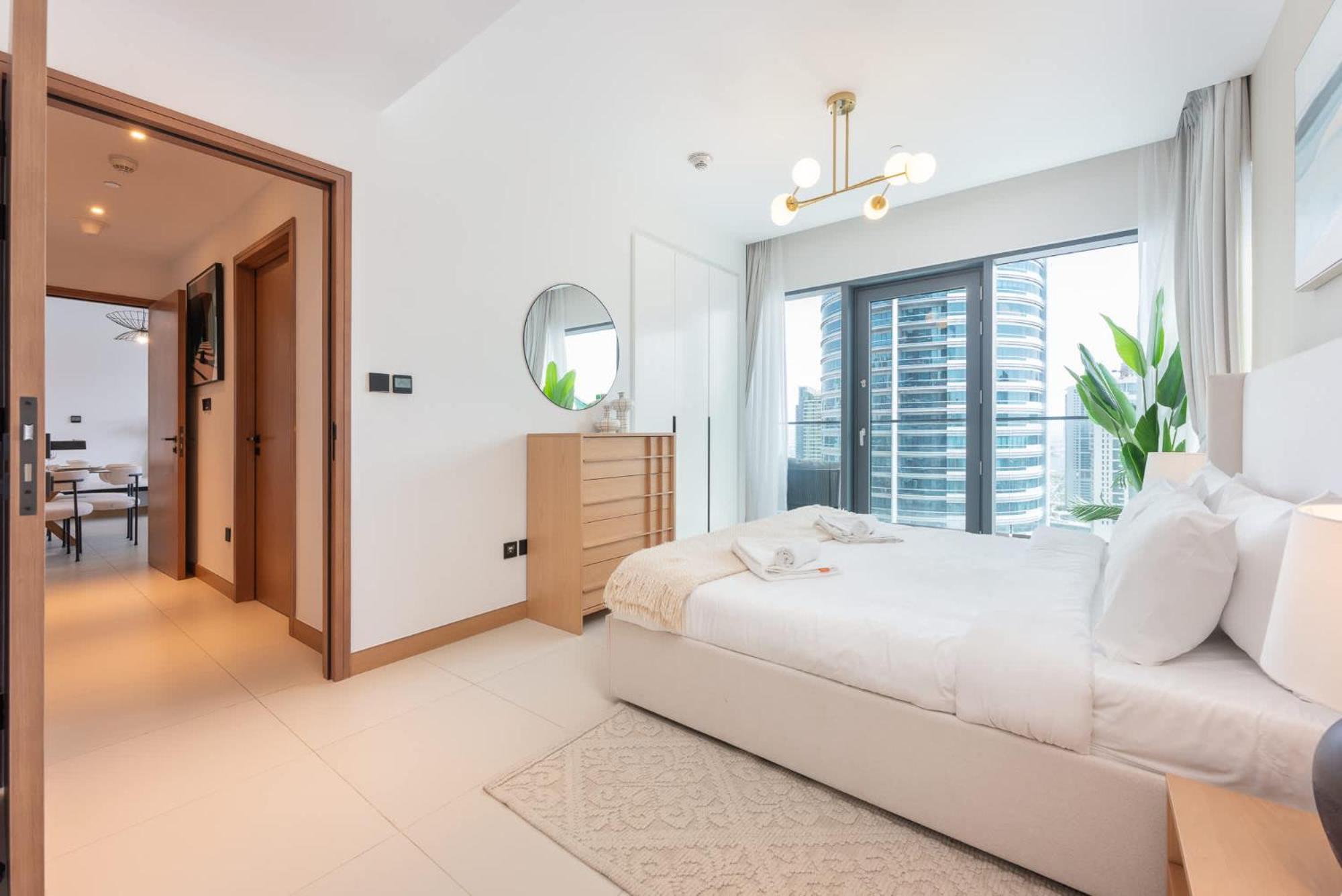 Spacious Cozy 2-bedroom In Marina Dubai