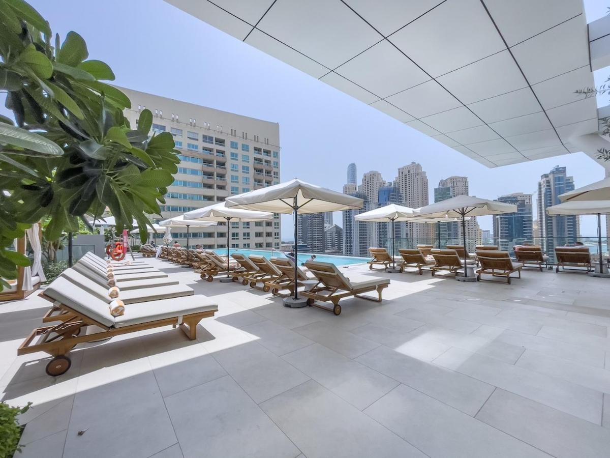 Spacious Cozy 2-bedroom In Marina Apartment Dubai
