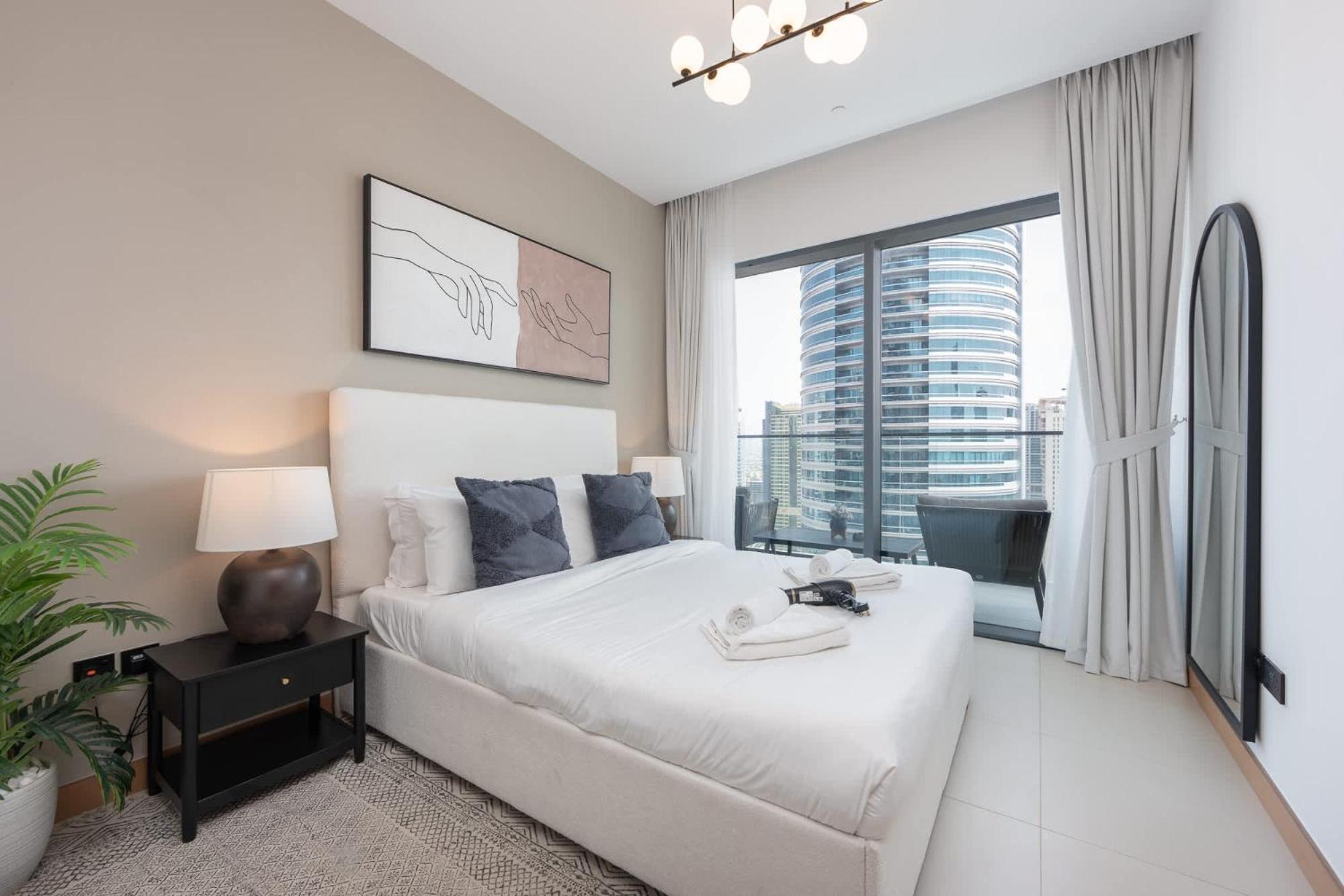 Spacious Cozy 2-bedroom In Marina Dubai